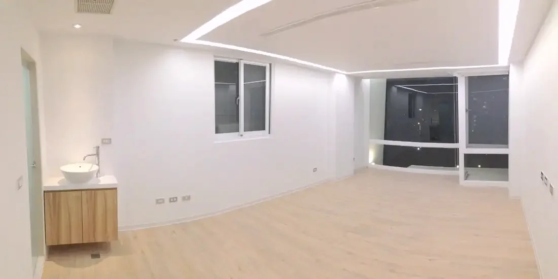 2樓純白工作室實景